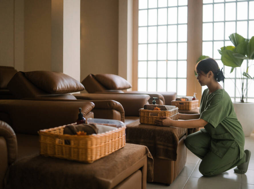Bali, especially the Canggu and Jimbaran areas, has become one of the top spots for both healing and complete self-care.